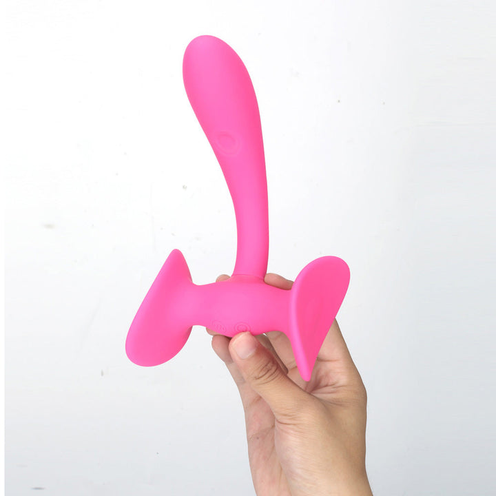 Maia PAISLEE - Pink 16.5 cm USB Rechargeable Thigh Hold Vibrator with Wireless Remote