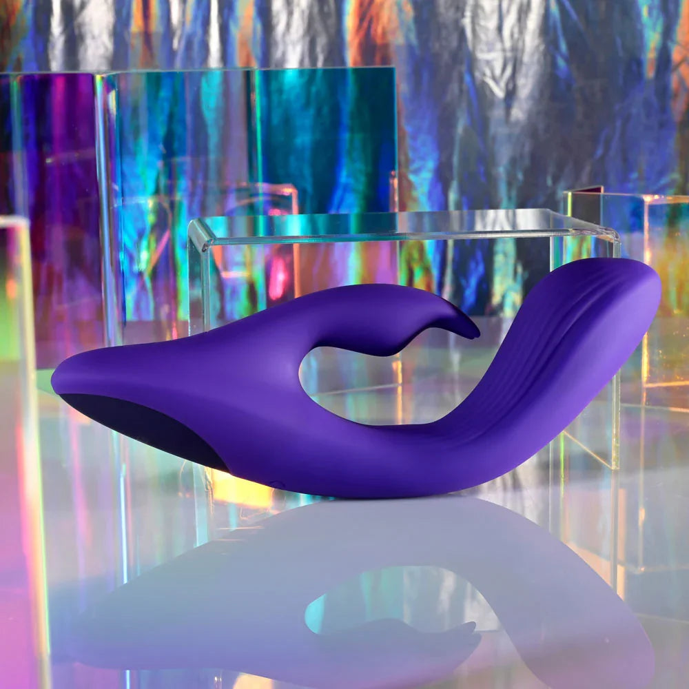 Poseable Bunny posed with the shaft curved over the rabbit arm