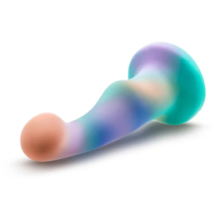 Avant Opal Dreams lying on its side, opal gradient running tip to base