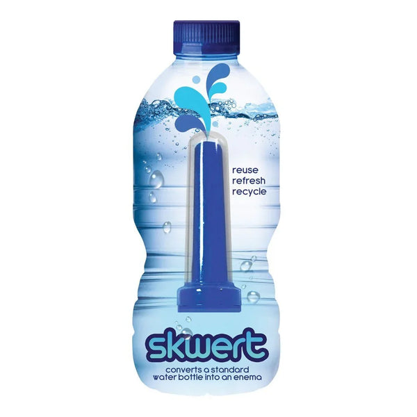 Boneyard Skwert douche nozzle in Blue shown fitted in a water bottle, card front