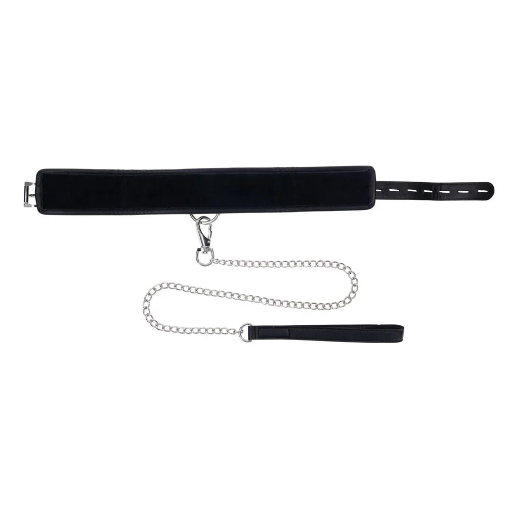 EDGE collar showing its soft lined interior, chain leash laid out underneath