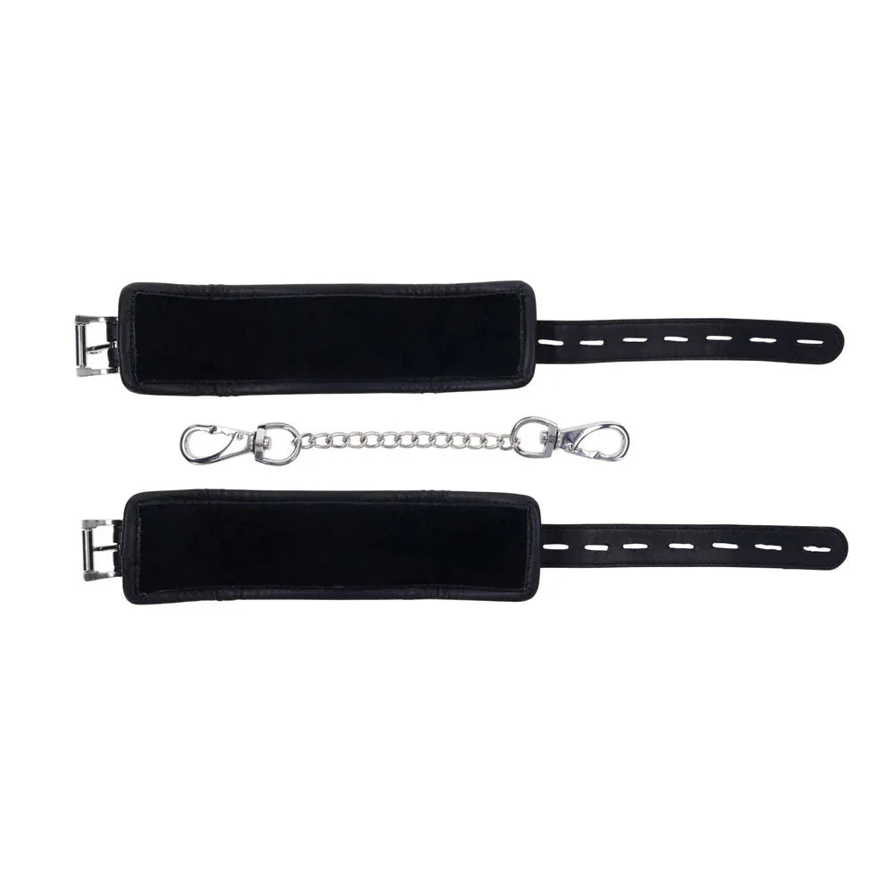 EDGE handcuffs showing the soft padded lining on both cuffs