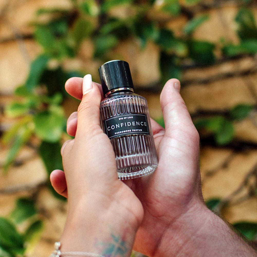 Buy Eye Of Love Confidence Pheromone Cologne - 50 ml - Citrus Musk Scented Pheromone Cologne for Men to attract Women - 50 ml Spray – Naughtyhut NZ sex toys online. Discreet delivery & top brands.