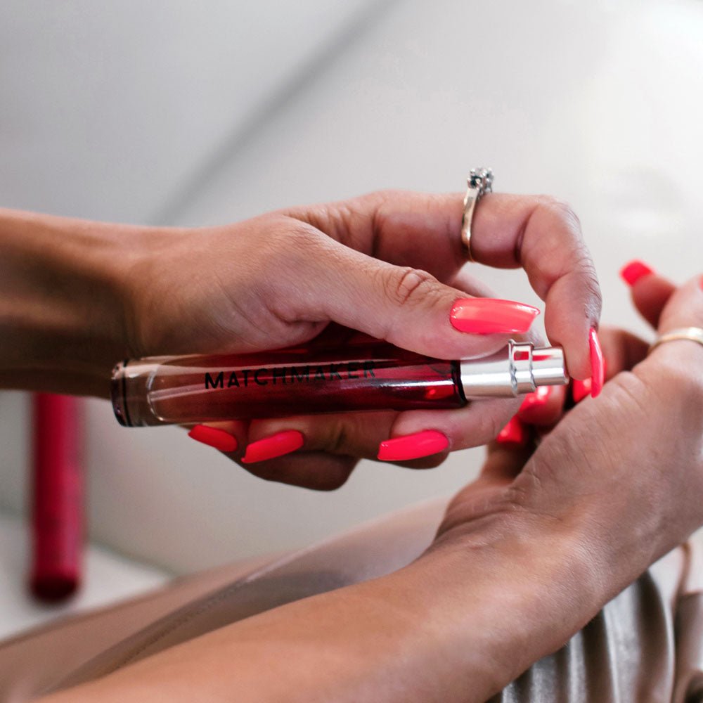 Buy Eye of Love Matchmaker Red Diamond LGTBQ - 10 ml - Pheromone Parfum for Women to attract Women - 10 ml Spray – Naughtyhut NZ sex toys online. Discreet delivery & top brands.
