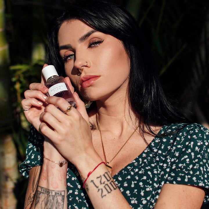 Eye Of Love Morning Glow Pheromone Perfume - 50 ml - Energising Pheromone Perfume for Women to attract Men - 50 ml Spray – Sex toys NZ by Naughtyhut. Discreet delivery nationwide.