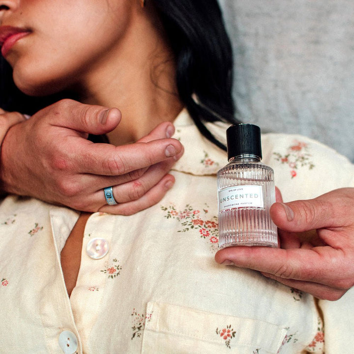 Eye Of Love Unscented Pheromone Perfume - 50 ml - Unisex Pheromone Perfume - 50 ml Spray – Sex toys NZ by Naughtyhut. Discreet delivery nationwide.