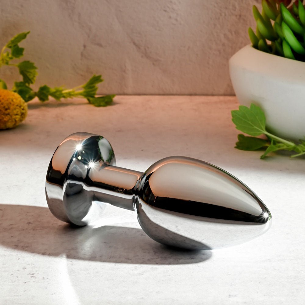 Buy Gender X ROCKIN METAL PLUG XL - Chrome 10.5 cm USB Rechargeable Vibrating XL Butt Plug – Naughtyhut NZ sex toys online. Discreet delivery & top brands.