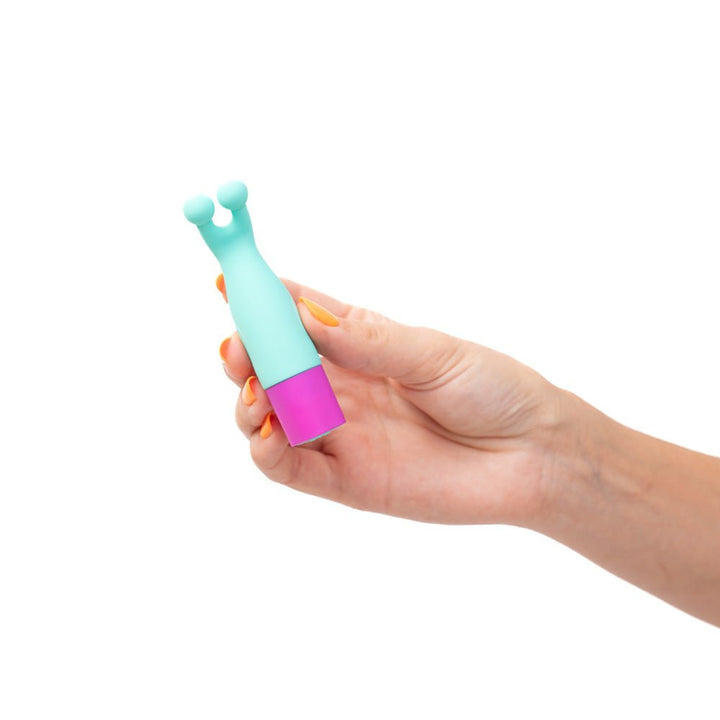 Maia MACI - Light Blue 8.9 cm USB Rechargeable Bullet – Sex toys NZ by Naughtyhut. Discreet delivery nationwide.