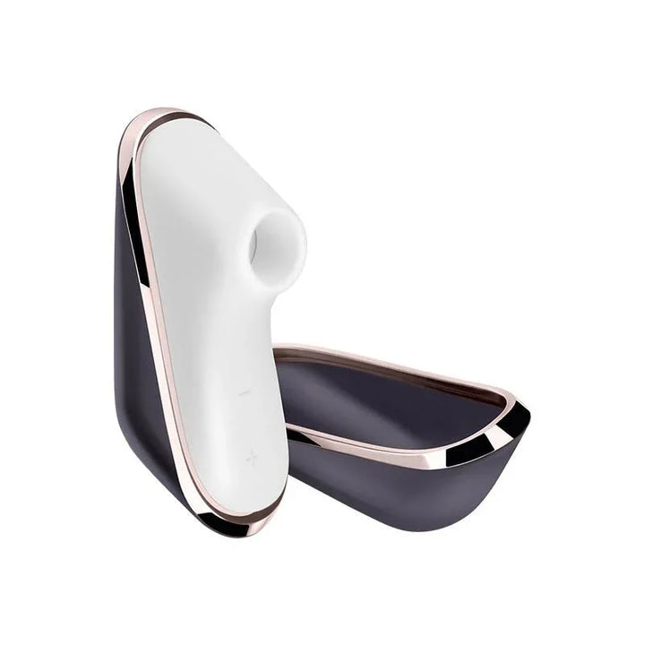 Satisfyer Pro Traveller - Clitoral Stimulator in White/Black, front view