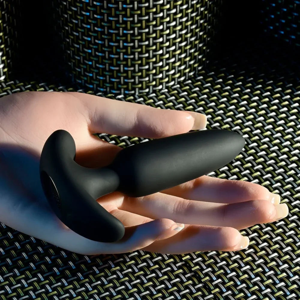Selopa BLACK BEAUTY - Black 11.3 cm USB Rechargeable Vibrating Butt Plug with Wireless Remote – Sex toys NZ by Naughtyhut. Discreet delivery nationwide.