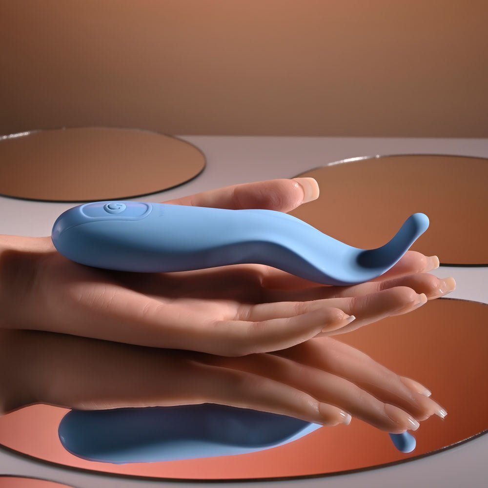 Buy Selopa TENDER TICKLER - Blue 16.2 cm USB Rechargeable Pinpoint Stimulator – Naughtyhut NZ sex toys online. Discreet delivery & top brands.
