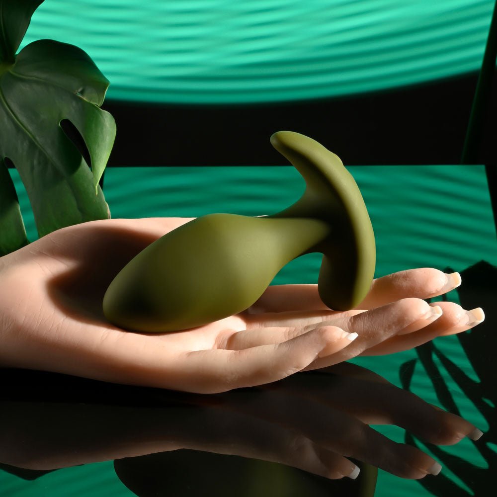 Buy Selopa THE COLONEL - Green 10.1 cm USB Rechargeable Vibrating Butt Plug with Wireless Remote – Naughtyhut NZ sex toys online. Discreet delivery & top brands.