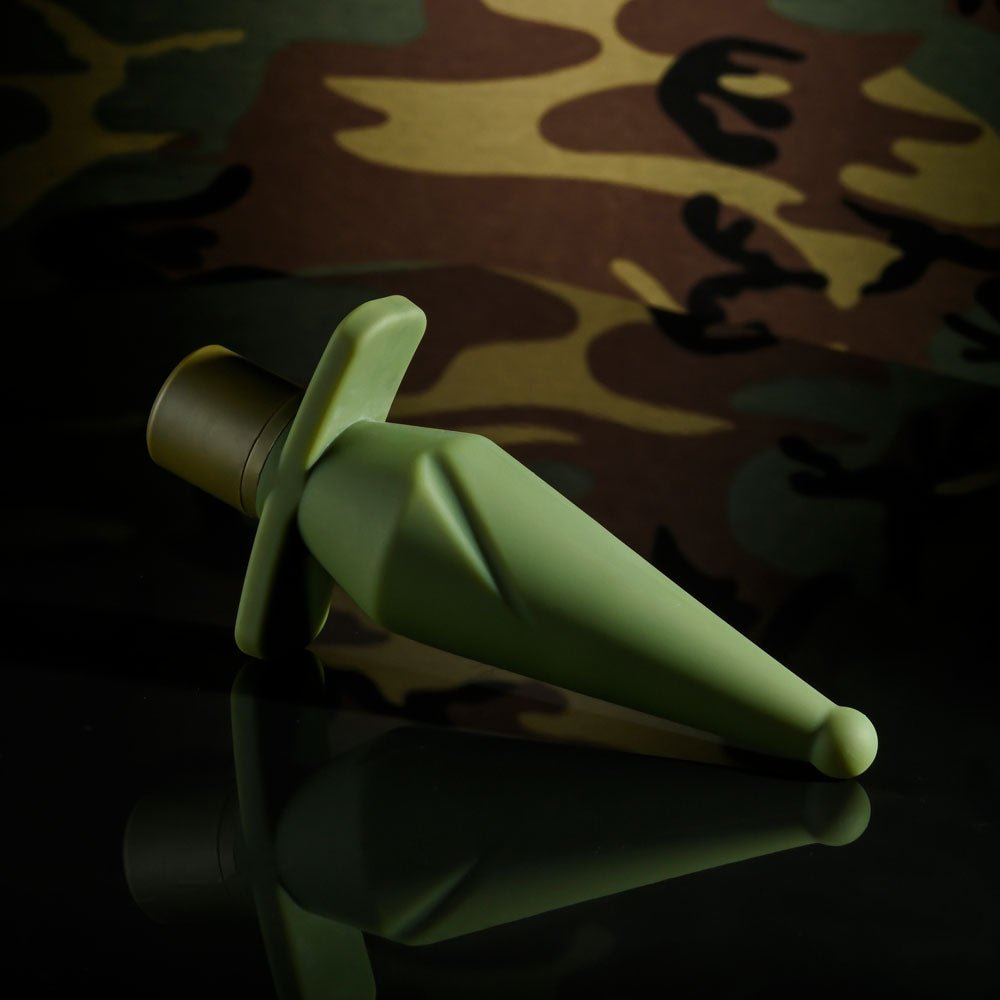 Buy Selopa THE PRIVATE - Green 13 cm USB Rechargeable Vibrating Butt Plug – Naughtyhut NZ sex toys online. Discreet delivery & top brands.