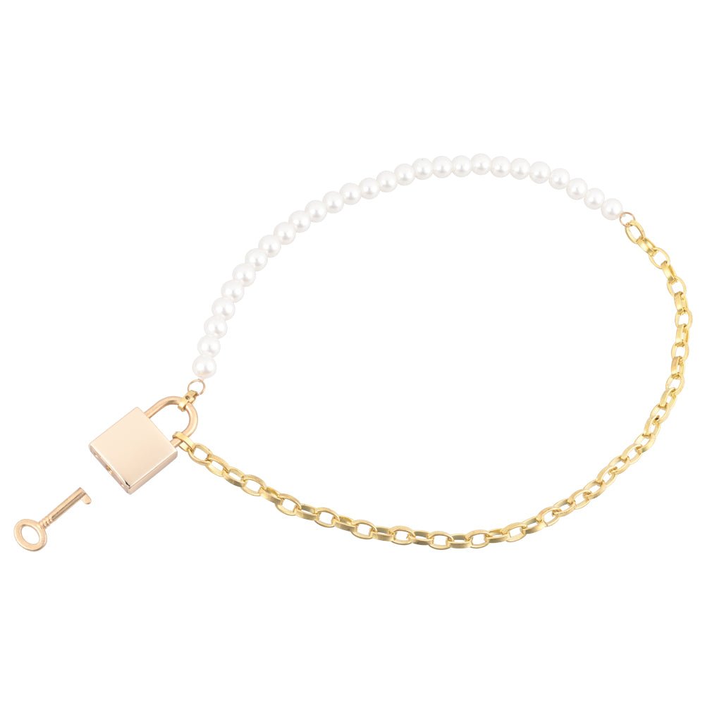 Buy Sex & Mischief Pearl Day Collar - Pearl/Gold Necklace – Naughtyhut NZ sex toys online. Discreet delivery & top brands.