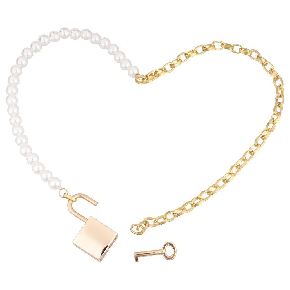 Buy Sex & Mischief Pearl Day Collar - Pearl/Gold Necklace – Naughtyhut NZ sex toys online. Discreet delivery & top brands.