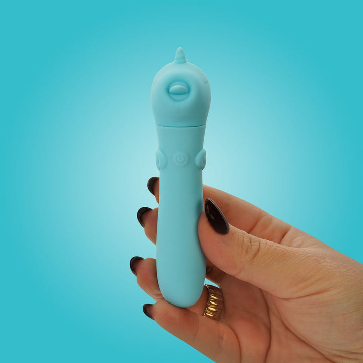 Unihorn - USB Bullet - Mount'n Peak - Teal USB Rechargeable Vibrating Bullet – Sex toys NZ by Naughtyhut. Discreet delivery nationwide.