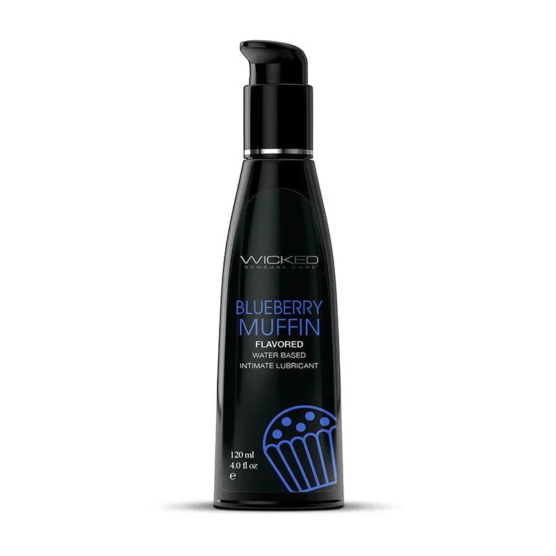 Wicked Aqua Blueberry Muffin 120 ml, black pump bottle with the blue muffin label