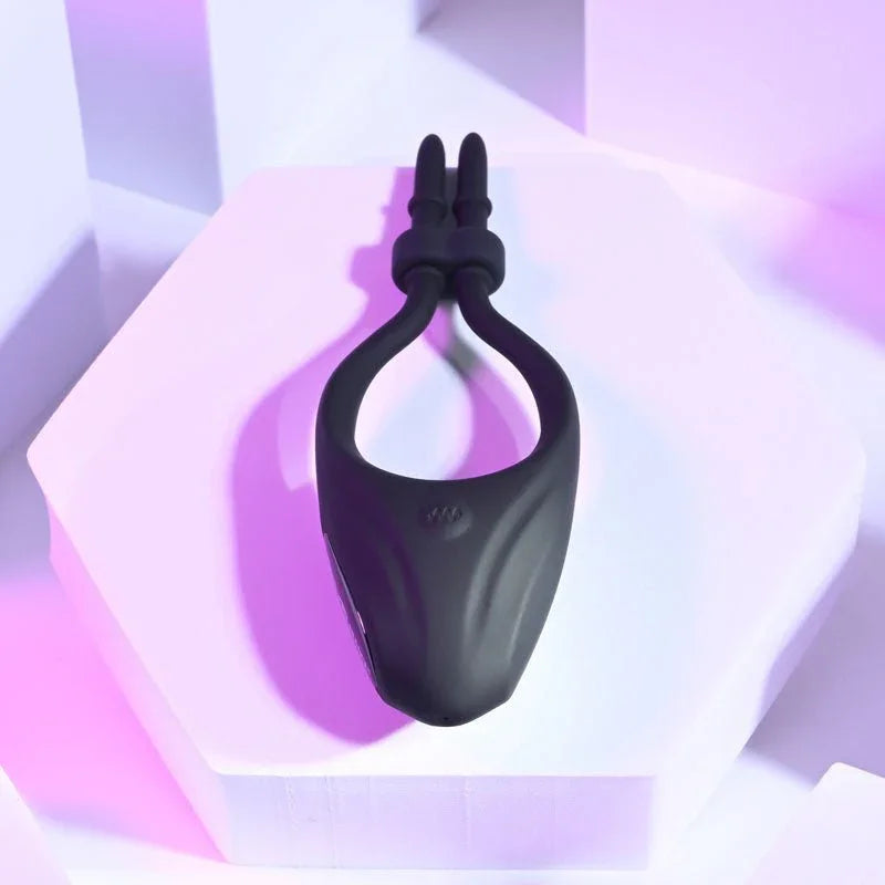 Perfect Fit lasso ring standing upright with the loop and cord vertical